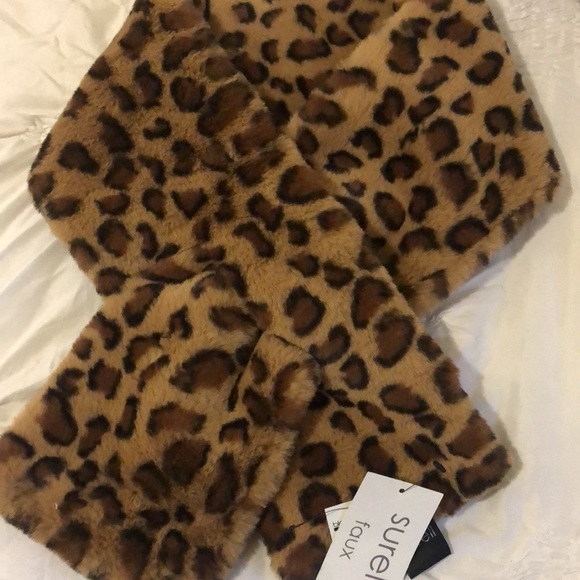 Surell faux fur scarf and headband set - Picture 2 of 4